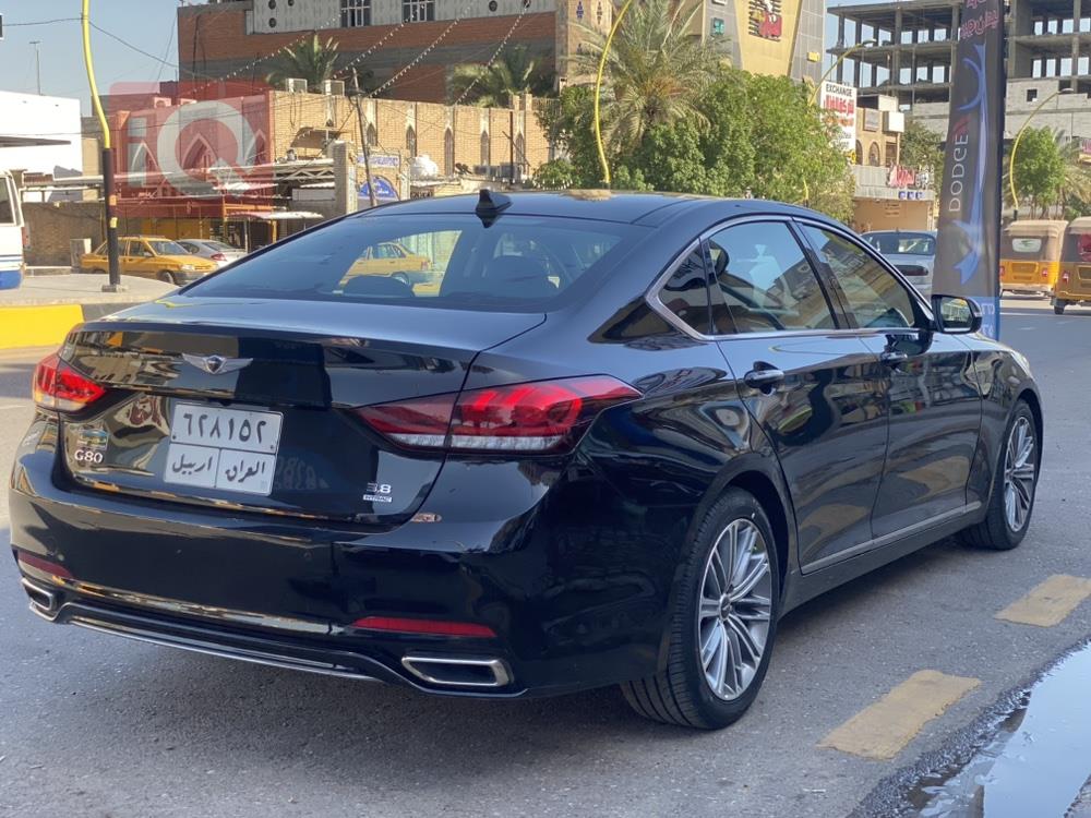 جنسس G80